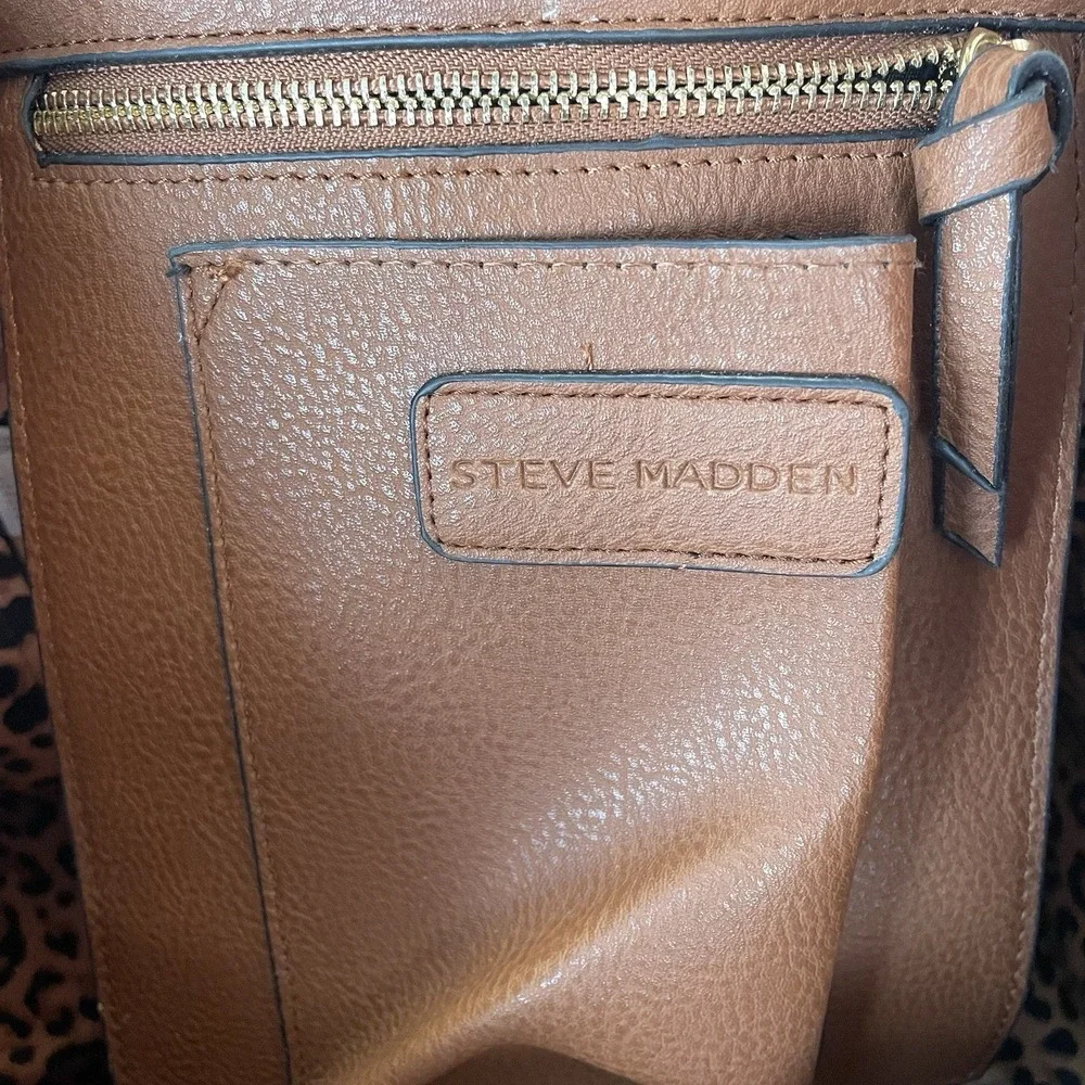 Steve‎ Madden Large Purse Animal Print Inside Brown Chain Strap Matching Bag